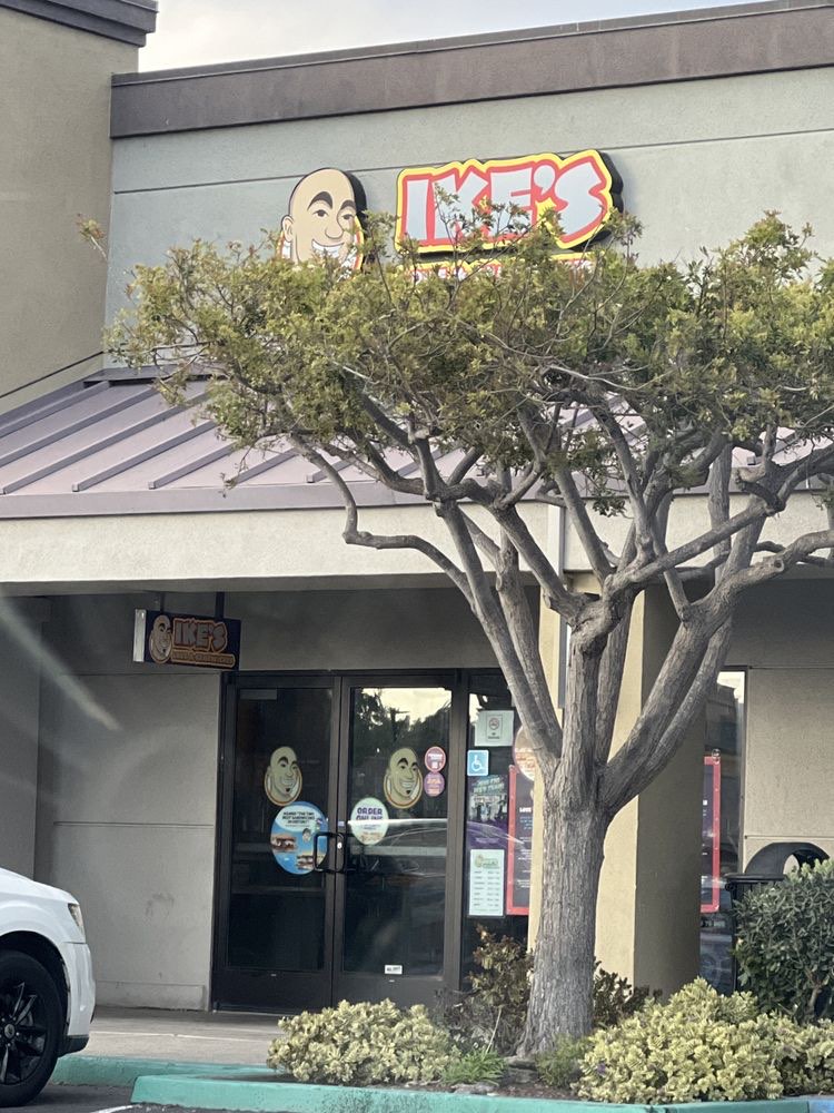 Ike's Salinas photo 3