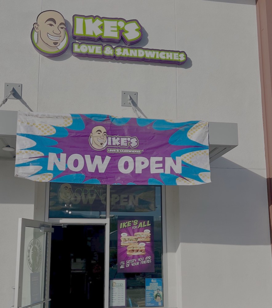 Ike's Corona photo 1