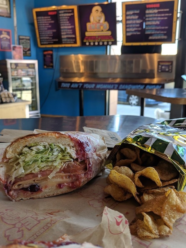 Ike's Burlingame photo 2