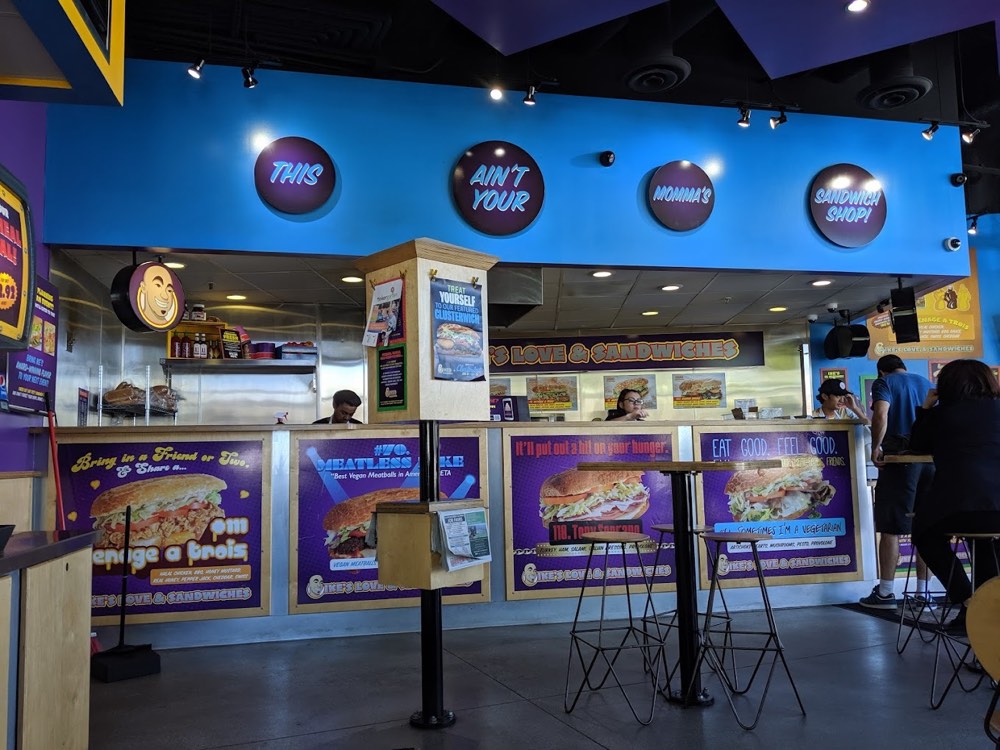 Ike's Burlingame photo 4