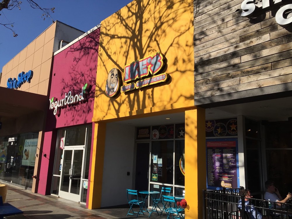 Ike's Burbank photo 2