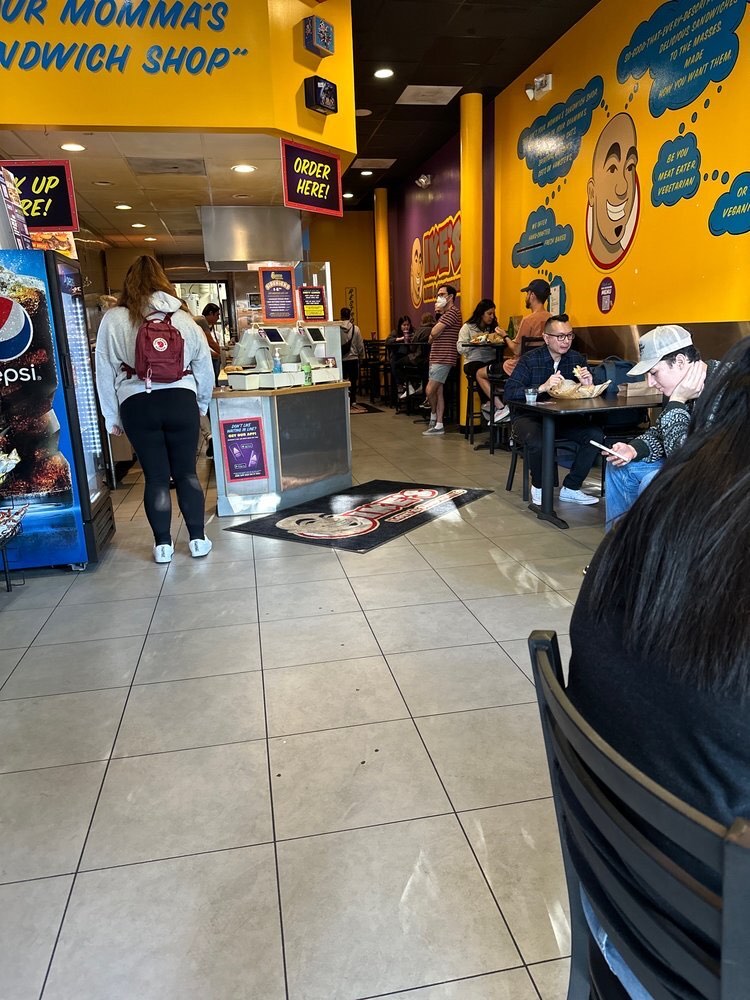 Ike's Burbank photo 3