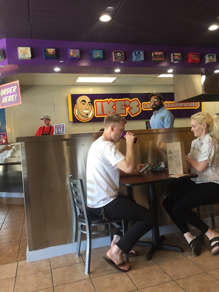 Ike's Long Beach photo 1