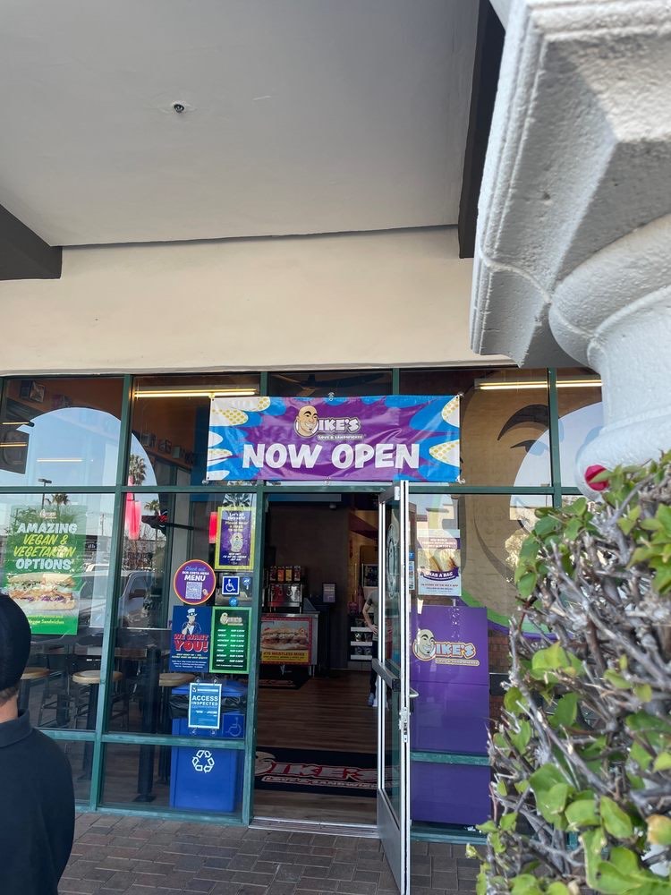 Ike's Costa Mesa photo 2