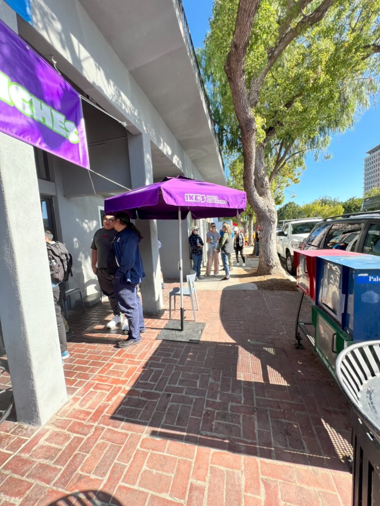 Ike's Palo Alto photo 3