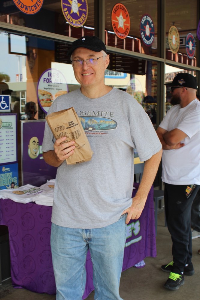 Ike's Five Points (Huntington Beach) photo 3