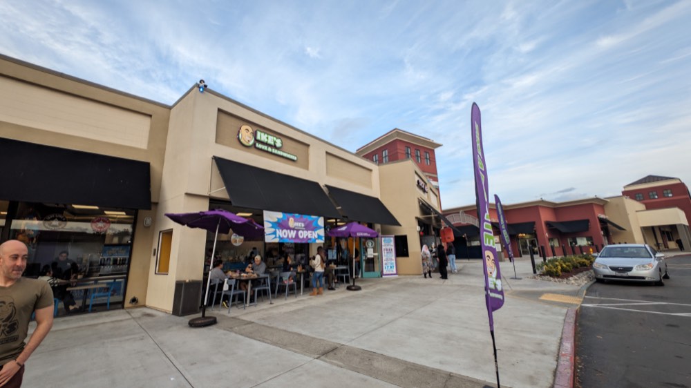 Ike's Fremont photo 2